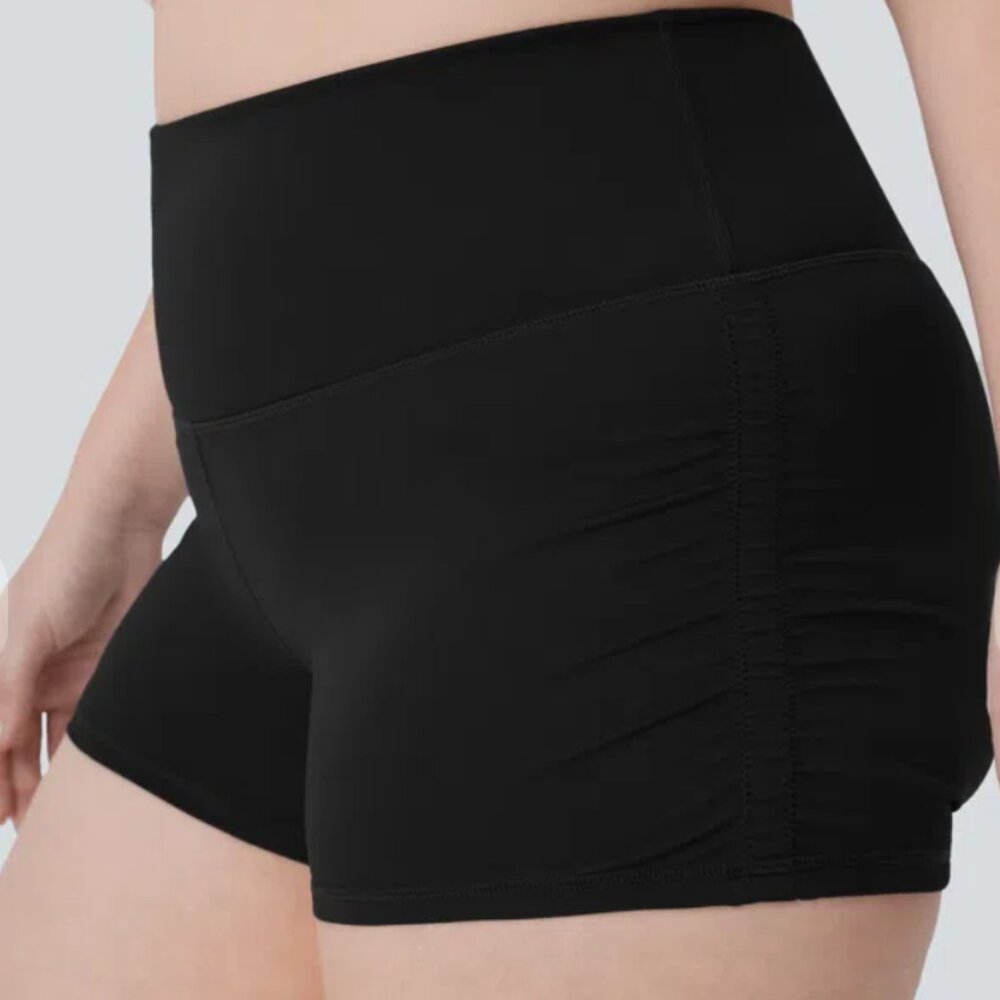 Halara Cinched Shorts - Picture 2 of 6